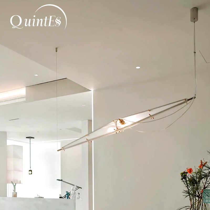 Interior Design Minimalist - โคมไฟระย้าแก้ว LED ดีไซน์เรียบง่าย สีเงิน ตกแต่งภายใน โคมไฟแขวนสำหรับบันได